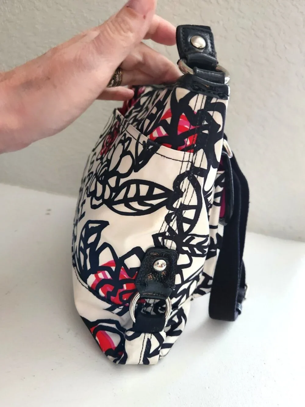 Euc Coach Poppy Graffitti Floral Shoulder Bag Purse